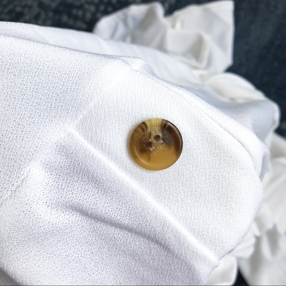 🆕 WHITE RUFFLE OPEN SHOULDER BUTTON MIDI DRESS! - Picture 5 of 10